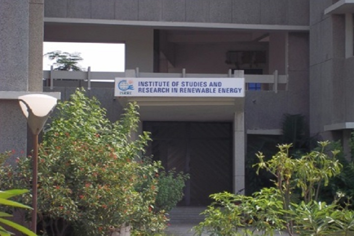 https://cache.careers360.mobi/media/colleges/social-media/media-gallery/15739/2020/1/11/Entrance of CL Patel Institute of Studies and Research in Renewable Energy Anand_Campus-View.jpg